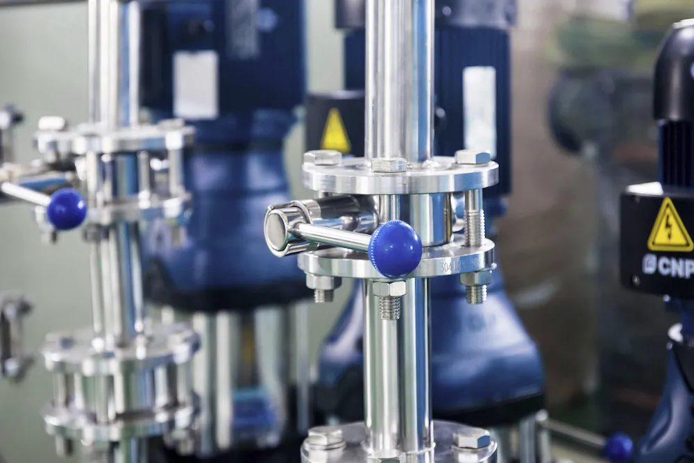 FUGAS Y CALIDAD DE GASES REFRIGERANTES